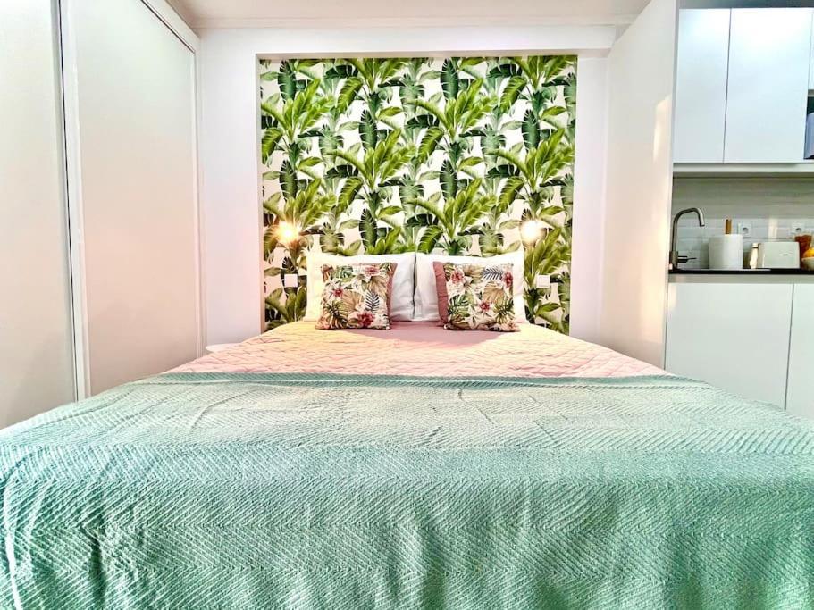 New-Romantic Studio Near The Beach! Paço de Arcos Exteriör bild